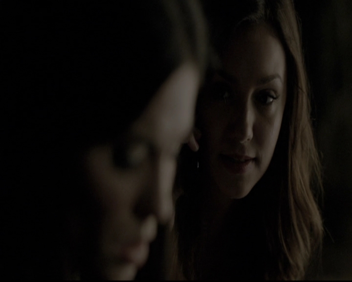 VampireDiariesWorld-dot-nl_6x05The_WorldHasTurnedAndLeftMeHere1493.jpg