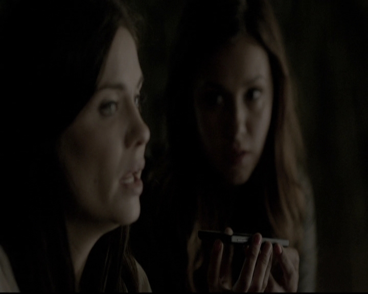 VampireDiariesWorld-dot-nl_6x05The_WorldHasTurnedAndLeftMeHere1508.jpg