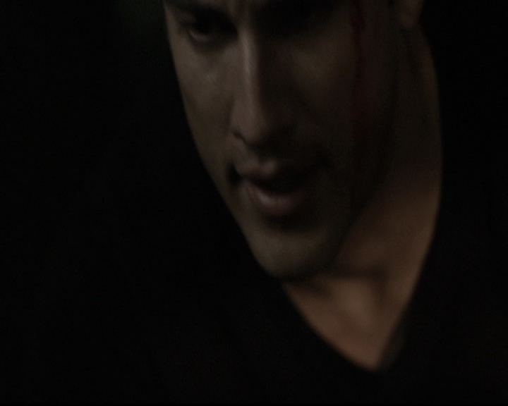 VampireDiariesWorld-dot-nl_6x05The_WorldHasTurnedAndLeftMeHere1510.jpg