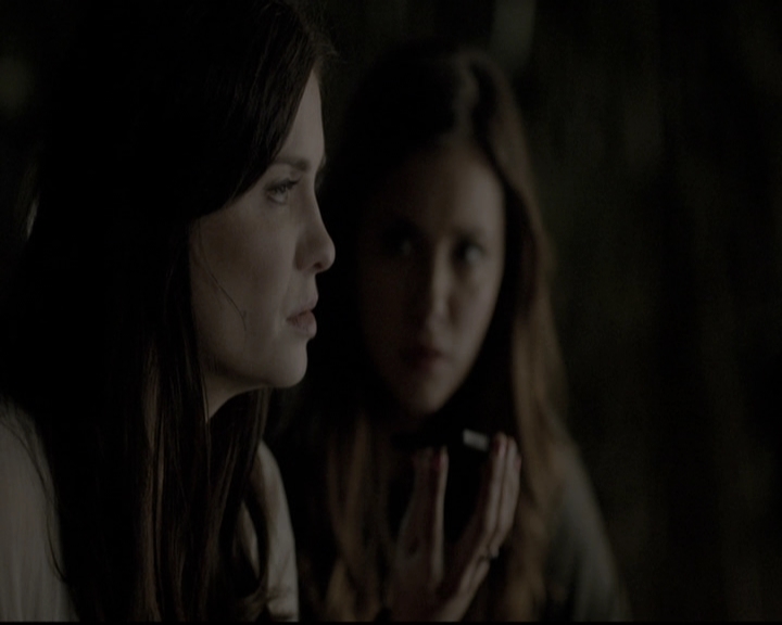 VampireDiariesWorld-dot-nl_6x05The_WorldHasTurnedAndLeftMeHere1527.jpg