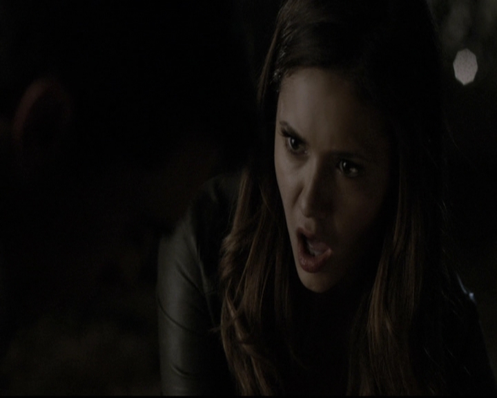 VampireDiariesWorld-dot-nl_6x05The_WorldHasTurnedAndLeftMeHere1719.jpg