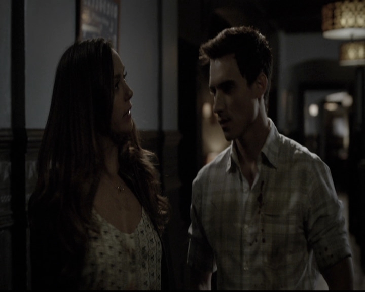 VampireDiariesWorld-dot-nl_6x05The_WorldHasTurnedAndLeftMeHere2014.jpg