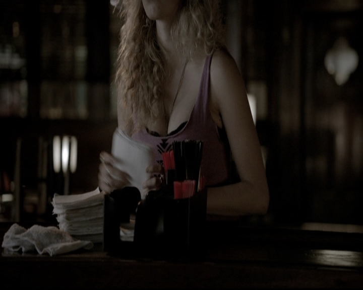 VampireDiariesWorld-dot-nl_6x05The_WorldHasTurnedAndLeftMeHere2051.jpg