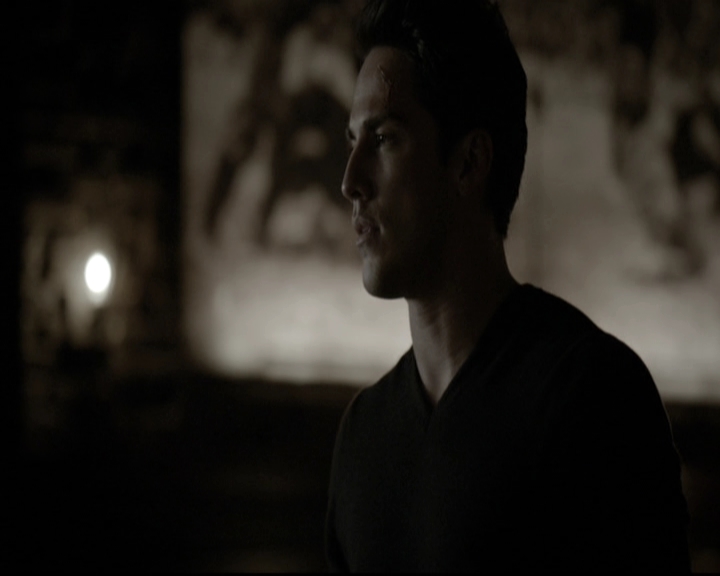 VampireDiariesWorld-dot-nl_6x05The_WorldHasTurnedAndLeftMeHere2068.jpg