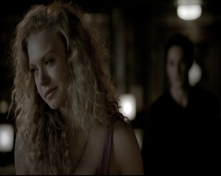 VampireDiariesWorld-dot-nl_6x05The_WorldHasTurnedAndLeftMeHere2071.jpg