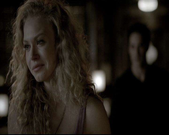 VampireDiariesWorld-dot-nl_6x05The_WorldHasTurnedAndLeftMeHere2074.jpg