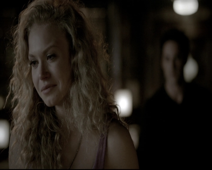 VampireDiariesWorld-dot-nl_6x05The_WorldHasTurnedAndLeftMeHere2075.jpg