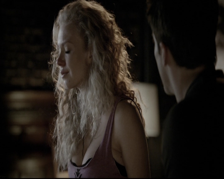 VampireDiariesWorld-dot-nl_6x05The_WorldHasTurnedAndLeftMeHere2112.jpg