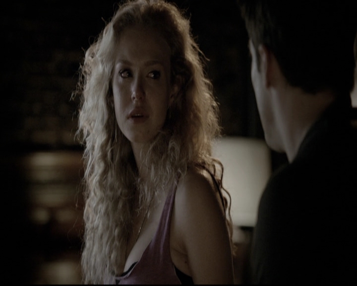 VampireDiariesWorld-dot-nl_6x05The_WorldHasTurnedAndLeftMeHere2116.jpg