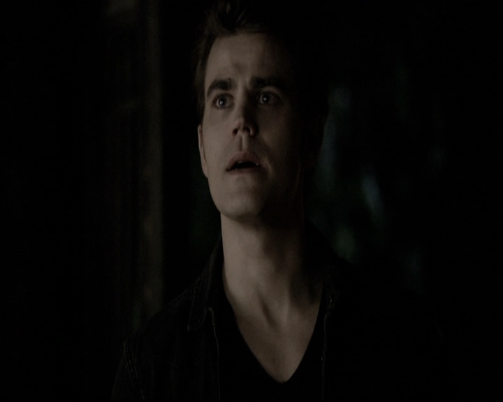 VampireDiariesWorld-dot-nl_6x05The_WorldHasTurnedAndLeftMeHere2136.jpg