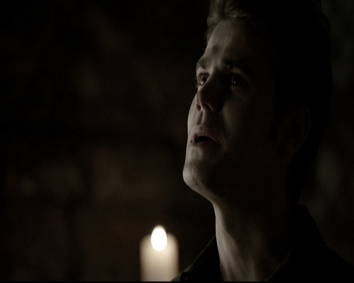 VampireDiariesWorld-dot-nl_6x05The_WorldHasTurnedAndLeftMeHere2144.jpg