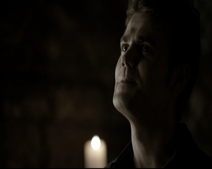 VampireDiariesWorld-dot-nl_6x05The_WorldHasTurnedAndLeftMeHere2145.jpg