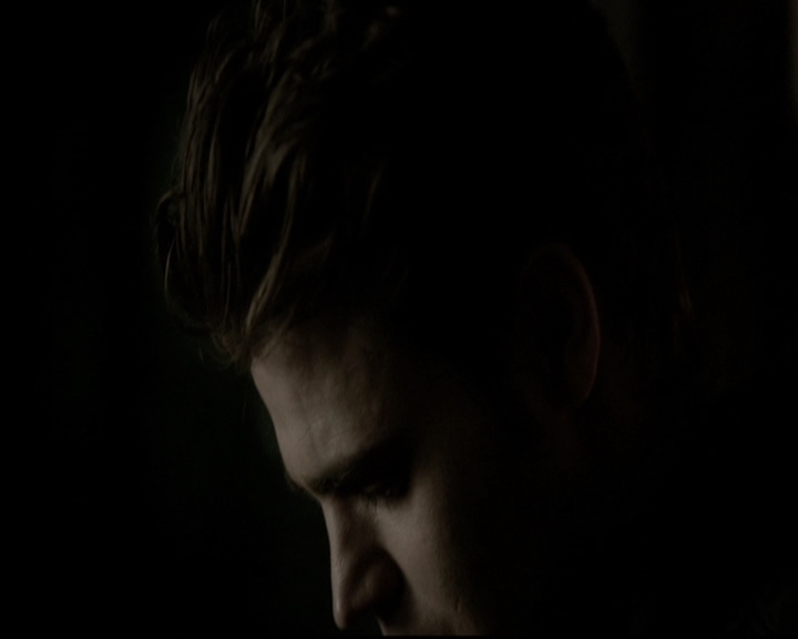 VampireDiariesWorld-dot-nl_6x05The_WorldHasTurnedAndLeftMeHere2176.jpg