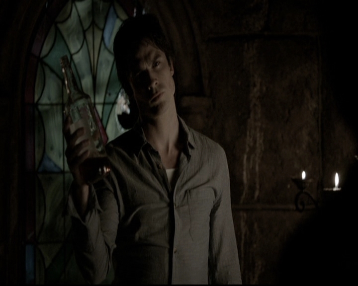 VampireDiariesWorld-dot-nl_6x05The_WorldHasTurnedAndLeftMeHere2209.jpg