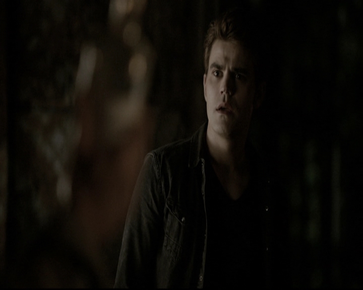 VampireDiariesWorld-dot-nl_6x05The_WorldHasTurnedAndLeftMeHere2211.jpg