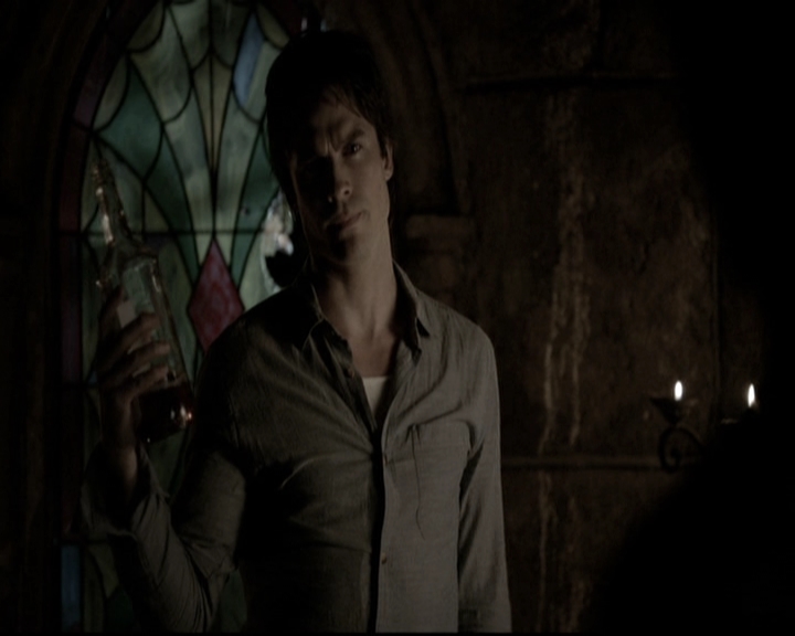 VampireDiariesWorld-dot-nl_6x05The_WorldHasTurnedAndLeftMeHere2212.jpg