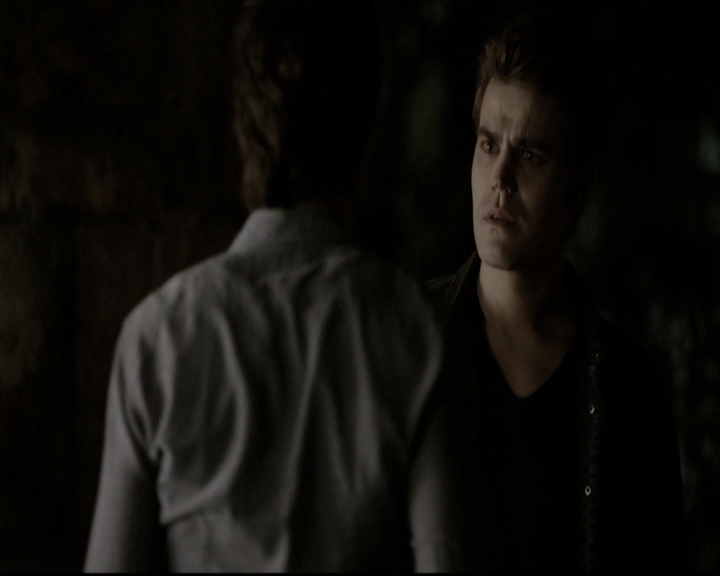 VampireDiariesWorld-dot-nl_6x05The_WorldHasTurnedAndLeftMeHere2240.jpg