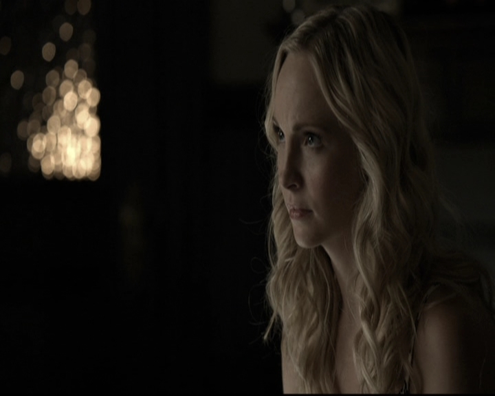 VampireDiariesWorld-dot-nl_6x06TheMoreYouIgnoreMeTheCloserIGet0074.jpg