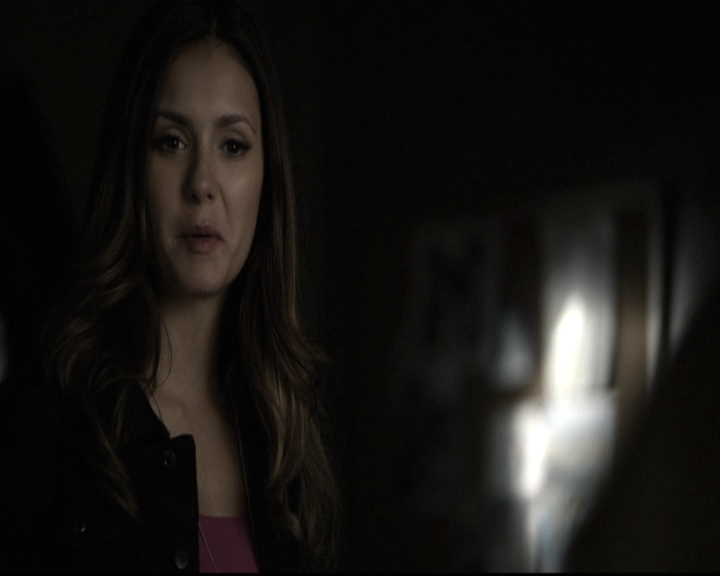 VampireDiariesWorld-dot-nl_6x06TheMoreYouIgnoreMeTheCloserIGet0082.jpg