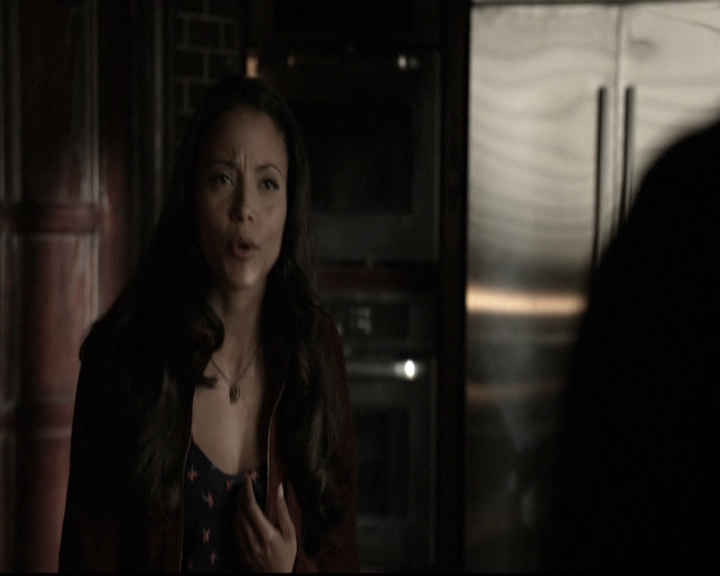 VampireDiariesWorld-dot-nl_6x06TheMoreYouIgnoreMeTheCloserIGet0209.jpg