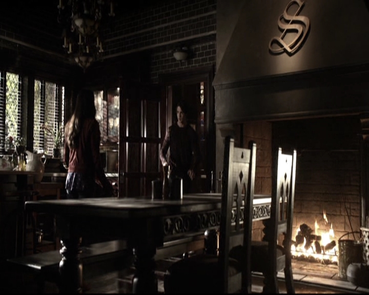 VampireDiariesWorld-dot-nl_6x06TheMoreYouIgnoreMeTheCloserIGet0212.jpg