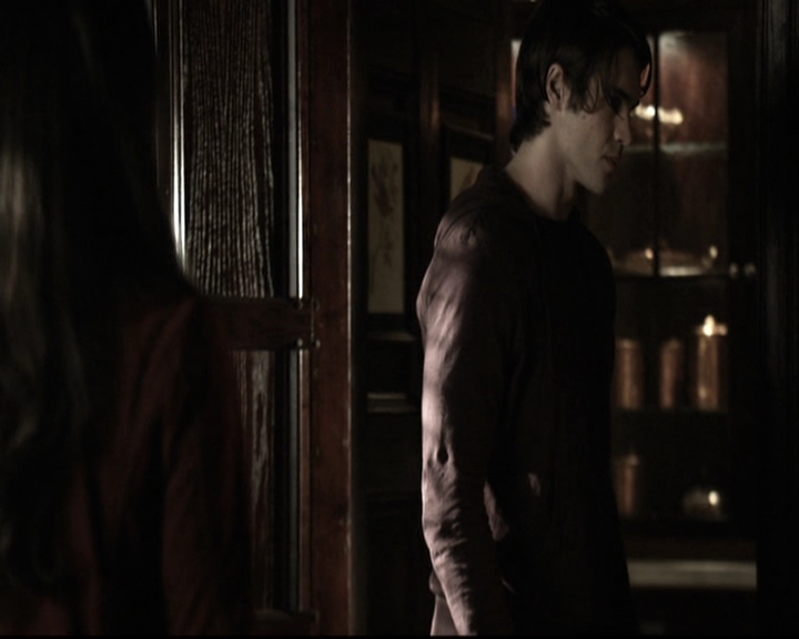 VampireDiariesWorld-dot-nl_6x06TheMoreYouIgnoreMeTheCloserIGet0221.jpg