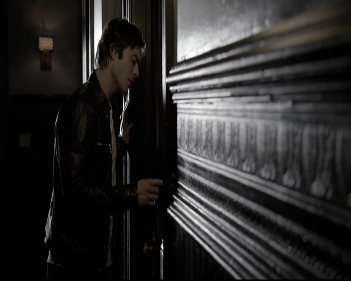 VampireDiariesWorld-dot-nl_6x06TheMoreYouIgnoreMeTheCloserIGet0415.jpg