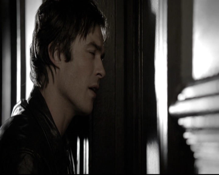 VampireDiariesWorld-dot-nl_6x06TheMoreYouIgnoreMeTheCloserIGet0436.jpg