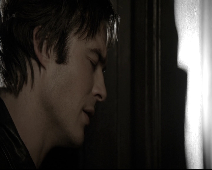 VampireDiariesWorld-dot-nl_6x06TheMoreYouIgnoreMeTheCloserIGet0459.jpg