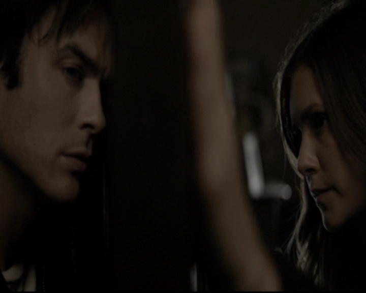 VampireDiariesWorld-dot-nl_6x06TheMoreYouIgnoreMeTheCloserIGet0466.jpg