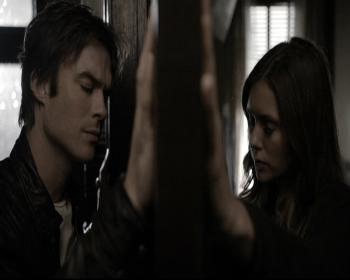 VampireDiariesWorld-dot-nl_6x06TheMoreYouIgnoreMeTheCloserIGet0472.jpg