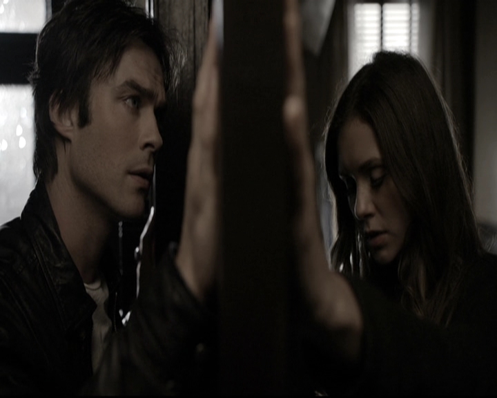 VampireDiariesWorld-dot-nl_6x06TheMoreYouIgnoreMeTheCloserIGet0476.jpg