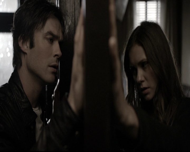 VampireDiariesWorld-dot-nl_6x06TheMoreYouIgnoreMeTheCloserIGet0477.jpg