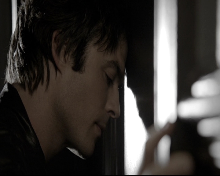 VampireDiariesWorld-dot-nl_6x06TheMoreYouIgnoreMeTheCloserIGet0488.jpg