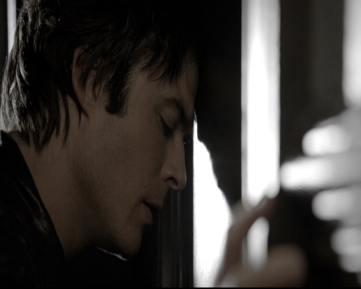 VampireDiariesWorld-dot-nl_6x06TheMoreYouIgnoreMeTheCloserIGet0489.jpg