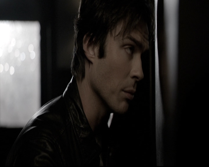 VampireDiariesWorld-dot-nl_6x06TheMoreYouIgnoreMeTheCloserIGet0495.jpg