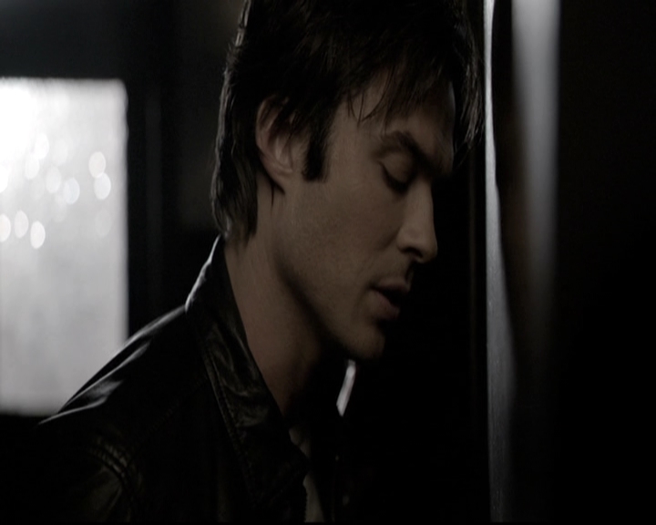 VampireDiariesWorld-dot-nl_6x06TheMoreYouIgnoreMeTheCloserIGet0496.jpg