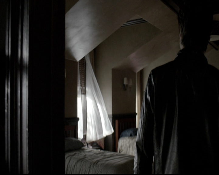 VampireDiariesWorld-dot-nl_6x06TheMoreYouIgnoreMeTheCloserIGet0523.jpg