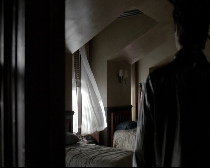 VampireDiariesWorld-dot-nl_6x06TheMoreYouIgnoreMeTheCloserIGet0524.jpg