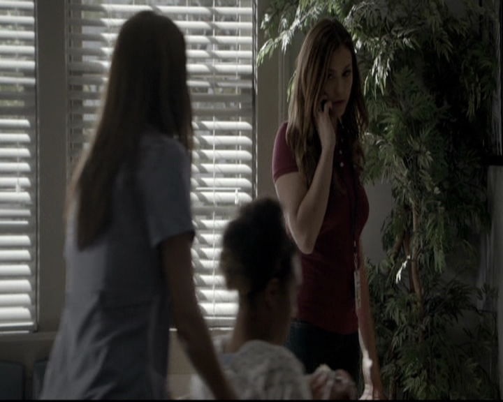 VampireDiariesWorld-dot-nl_6x06TheMoreYouIgnoreMeTheCloserIGet0548.jpg