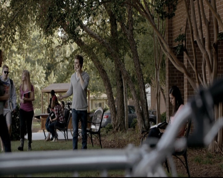 VampireDiariesWorld-dot-nl_6x06TheMoreYouIgnoreMeTheCloserIGet0552.jpg