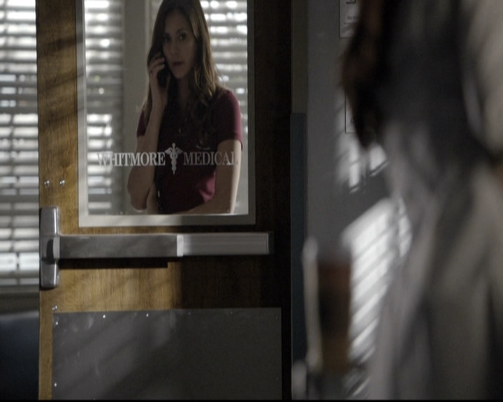 VampireDiariesWorld-dot-nl_6x06TheMoreYouIgnoreMeTheCloserIGet0587.jpg