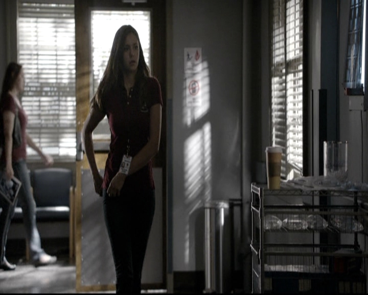 VampireDiariesWorld-dot-nl_6x06TheMoreYouIgnoreMeTheCloserIGet0595.jpg