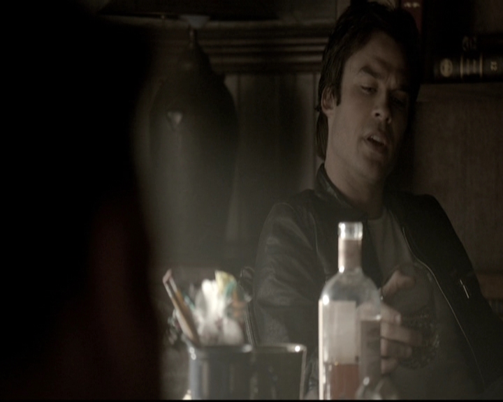 VampireDiariesWorld-dot-nl_6x06TheMoreYouIgnoreMeTheCloserIGet0721.jpg