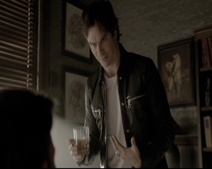 VampireDiariesWorld-dot-nl_6x06TheMoreYouIgnoreMeTheCloserIGet0761.jpg