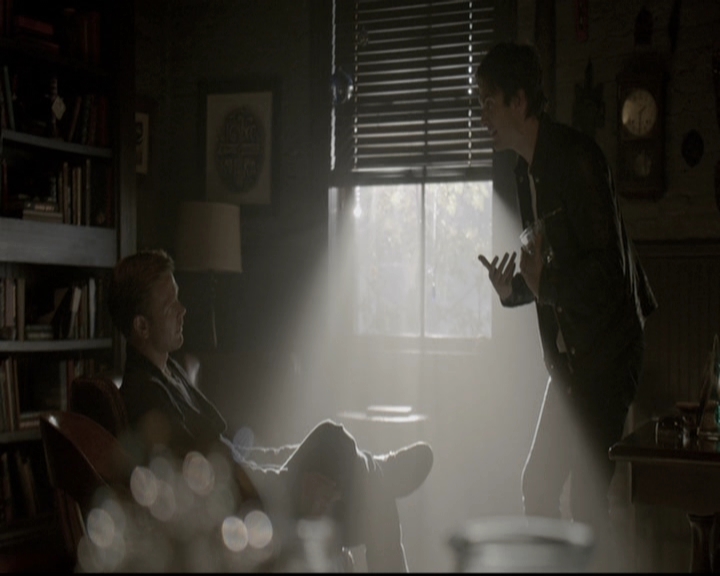 VampireDiariesWorld-dot-nl_6x06TheMoreYouIgnoreMeTheCloserIGet0783.jpg