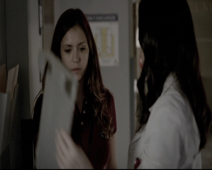 VampireDiariesWorld-dot-nl_6x06TheMoreYouIgnoreMeTheCloserIGet0882.jpg