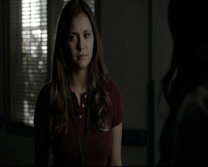 VampireDiariesWorld-dot-nl_6x06TheMoreYouIgnoreMeTheCloserIGet0901.jpg