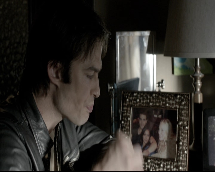 VampireDiariesWorld-dot-nl_6x06TheMoreYouIgnoreMeTheCloserIGet0945.jpg