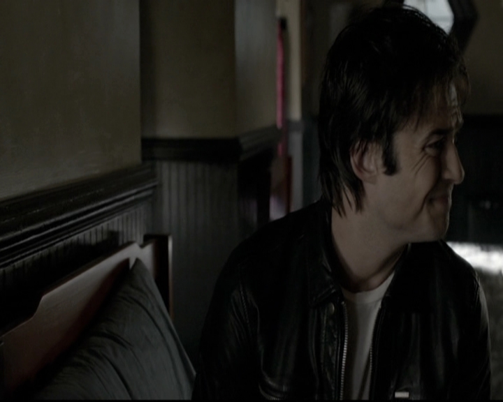 VampireDiariesWorld-dot-nl_6x06TheMoreYouIgnoreMeTheCloserIGet0963.jpg